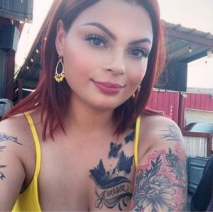 Meet your Posher, Blossom